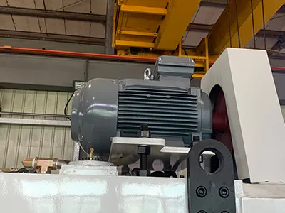 Привод двигателя