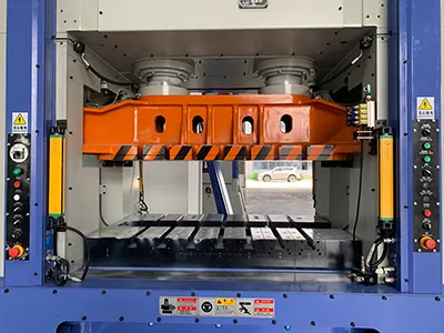 Рабочий стол и ползун